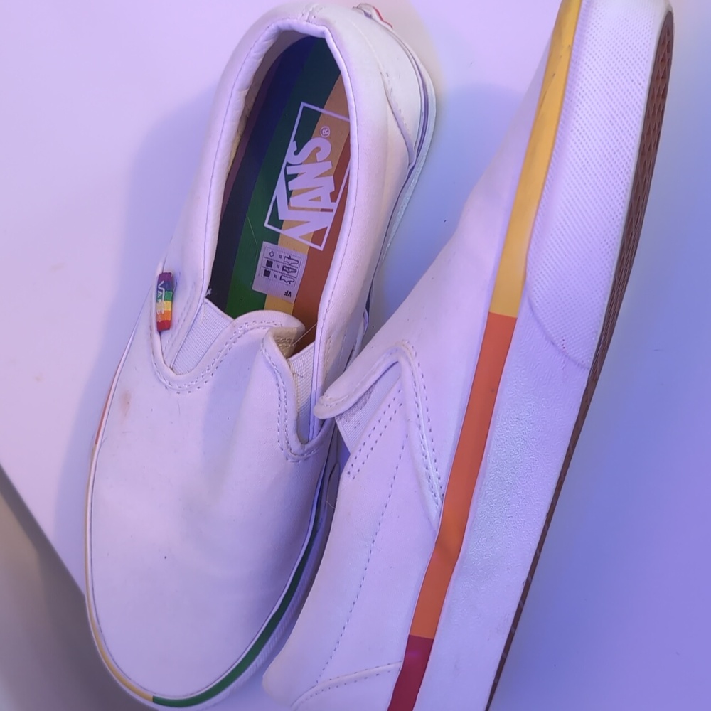 Vans slip on shoes - mens 7.5/womens 9 - Picture 7 of 9